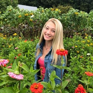 Meet your Posher, Madison